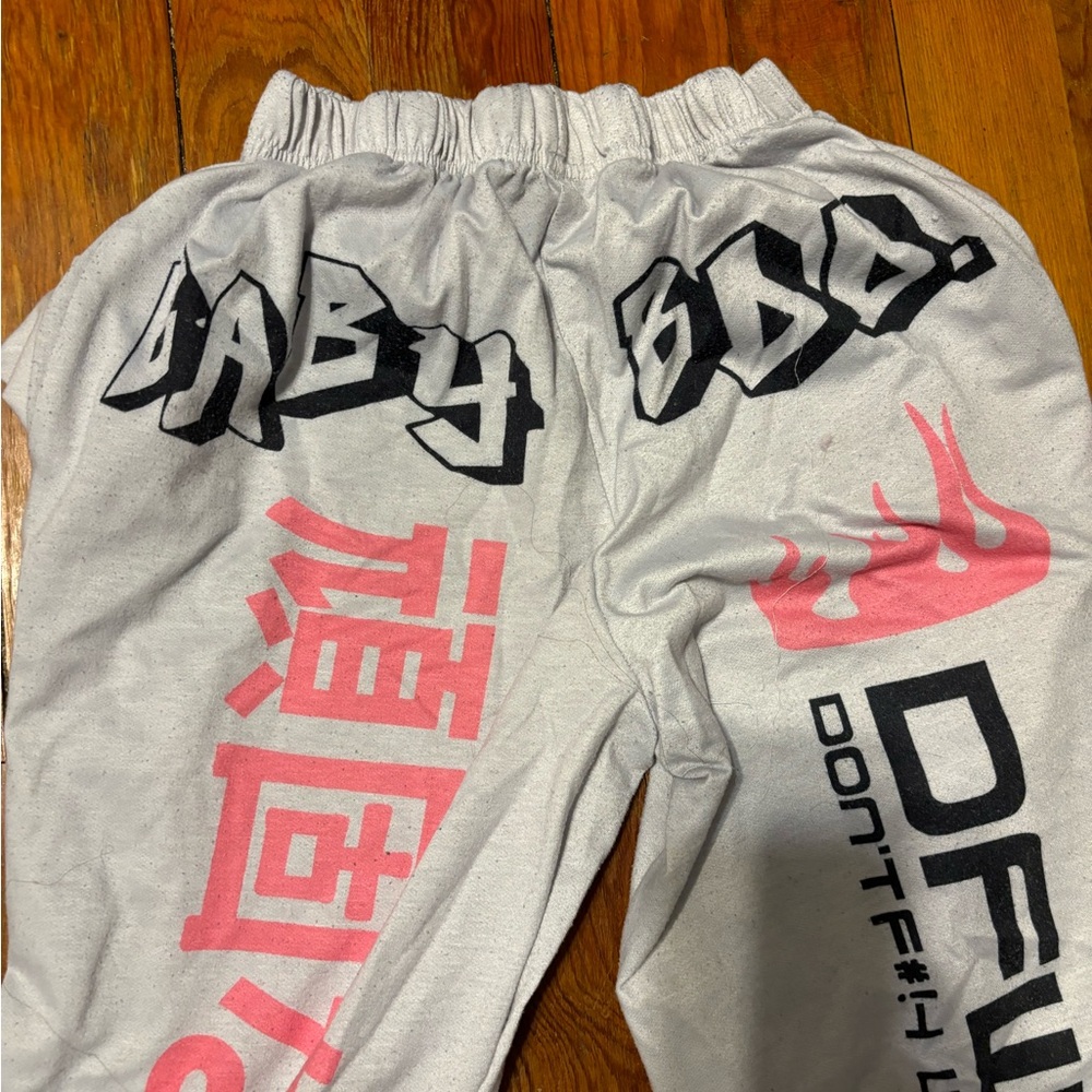 Sweats - Picture 3 of 3